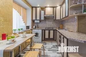 2-к квартира, посуточно, 46м2, 1/5 этаж