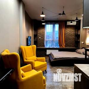 Студия квартира, посуточно, 30м2, 4/8 этаж