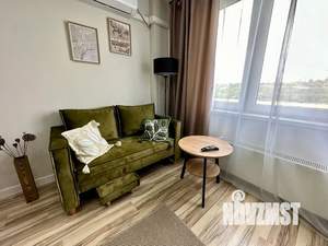 1-к квартира, посуточно, 39м2, 23/23 этаж
