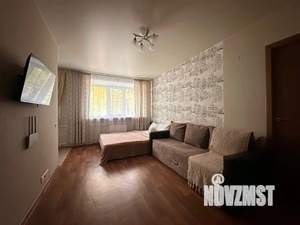 2-к квартира, посуточно, 50м2, 1/1 этаж