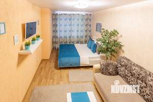 1-к квартира, посуточно, 40м2, 1/1 этаж