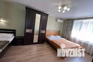 1-к квартира, посуточно, 43м2, 6/9 этаж