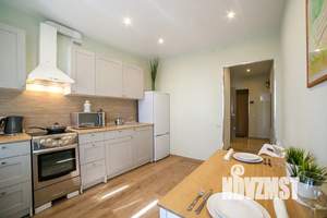 1-к квартира, посуточно, 48м2, 8/10 этаж