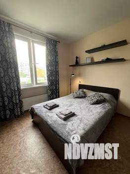 Студия квартира, посуточно, 17м2, 4/10 этаж