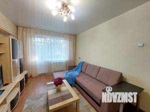 2-к квартира, посуточно, 40м2, 5/6 этаж