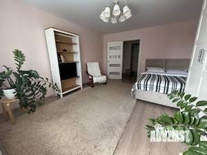 1-к квартира, посуточно, 39м2, 1/1 этаж