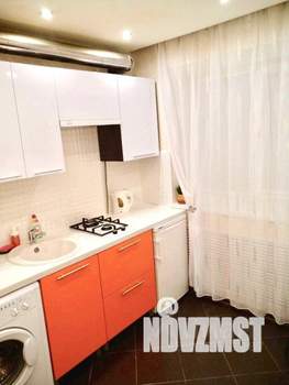 1-к квартира, посуточно, 47м2, 1/1 этаж