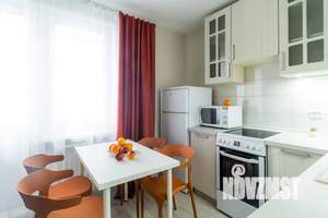 1-к квартира, посуточно, 42м2, 8/17 этаж