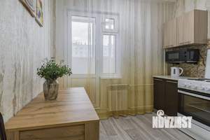 1-к квартира, посуточно, 35м2, 1/1 этаж