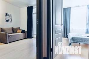 1-к квартира, посуточно, 35м2, 15/23 этаж