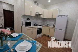 1-к квартира, посуточно, 44м2, 16/17 этаж