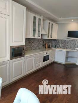 1-к квартира, посуточно, 60м2, 11/18 этаж