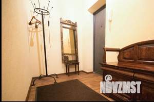 2-к квартира, посуточно, 80м2, 1/1 этаж