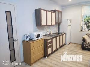 Студия квартира, посуточно, 32м2, 6/25 этаж