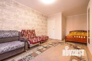 1-к квартира, посуточно, 36м2, 2/9 этаж