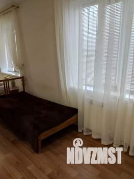 Студия квартира, посуточно, 32м2, 3/3 этаж