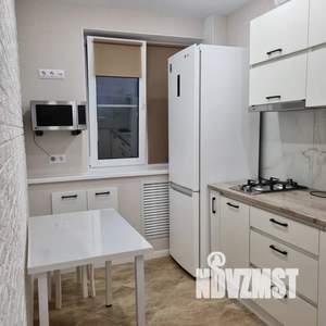 2-к квартира, посуточно, 40м2, 8/9 этаж