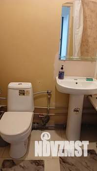 1-к квартира, посуточно, 38м2, 2/10 этаж