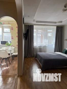 1-к квартира, посуточно, 32м2, 4/5 этаж