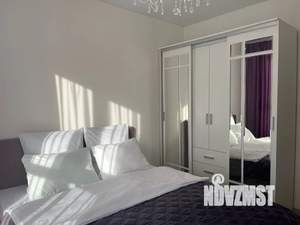 1-к квартира, посуточно, 38м2, 3/25 этаж