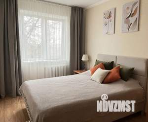 2-к квартира, посуточно, 43м2, 2/9 этаж
