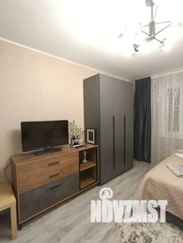 1-к квартира, посуточно, 35м2, 2/17 этаж