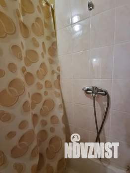 Студия квартира, посуточно, 17м2, 1/10 этаж