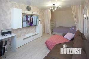 1-к квартира, посуточно, 42м2, 1/1 этаж