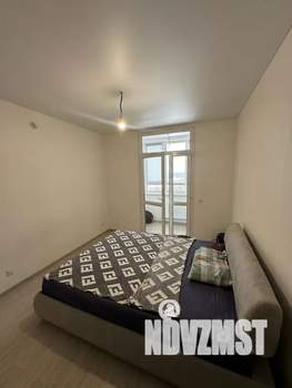 2-к квартира, посуточно, 38м2, 20/24 этаж