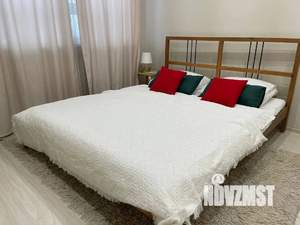 1-к квартира, посуточно, 38м2, 10/25 этаж