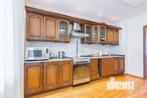 3-к квартира, посуточно, 115м2, 1/1 этаж