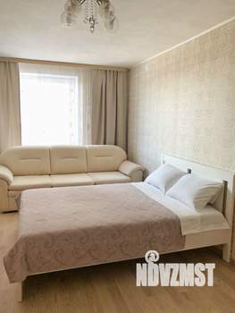 1-к квартира, посуточно, 38м2, 9/19 этаж