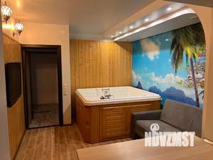 3-к квартира, посуточно, 83м2, 1/9 этаж