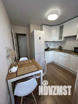 1-к квартира, посуточно, 39м2, 1/1 этаж