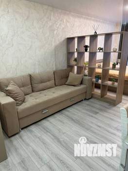 Студия квартира, посуточно, 38м2, 1/17 этаж