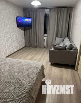 1-к квартира, посуточно, 32м2, 7/9 этаж