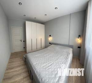 1-к квартира, посуточно, 38м2, 9/25 этаж