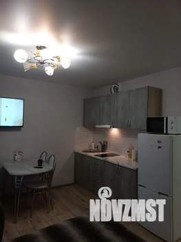 Студия квартира, посуточно, 25м2, 12/18 этаж