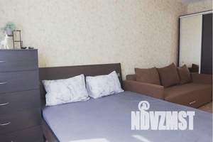 1-к квартира, посуточно, 50м2, 1/12 этаж