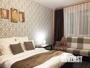 1-к квартира, посуточно, 42м2, 1/1 этаж