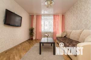 2-к квартира, посуточно, 50м2, 1/1 этаж