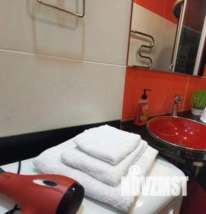 1-к квартира, посуточно, 50м2, 1/1 этаж