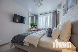 1-к квартира, посуточно, 42м2, 1/1 этаж