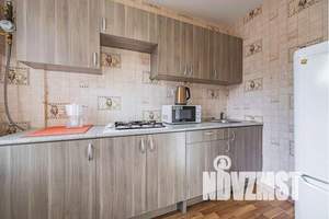 1-к квартира, посуточно, 40м2, 4/10 этаж