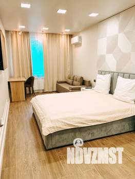 1-к квартира, посуточно, 40м2, 3/19 этаж