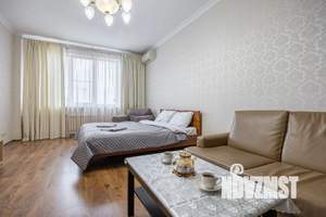 3-к квартира, посуточно, 109м2, 1/1 этаж