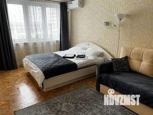 1-к квартира, посуточно, 45м2, 3/18 этаж