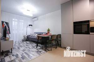 1-к квартира, посуточно, 42м2, 6/18 этаж