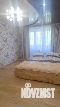 2-к квартира, посуточно, 55м2, 4/5 этаж