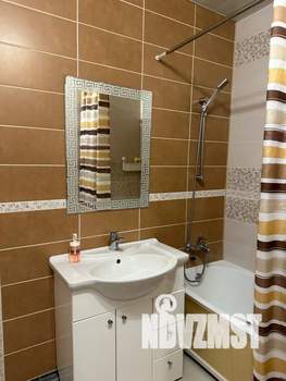 1-к квартира, посуточно, 39м2, 5/18 этаж